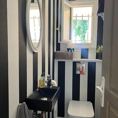 Feriehus Maison Contemporaine Pres De La