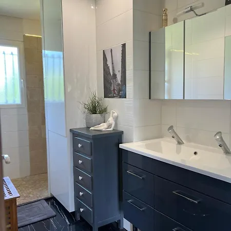 Maison Contemporaine Pres De La * Soubise