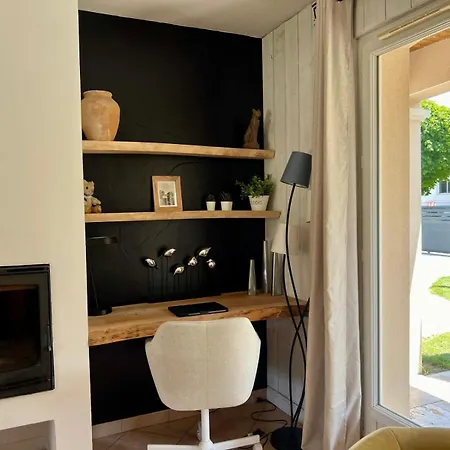 Maison Contemporaine Pres De La 度假居 *