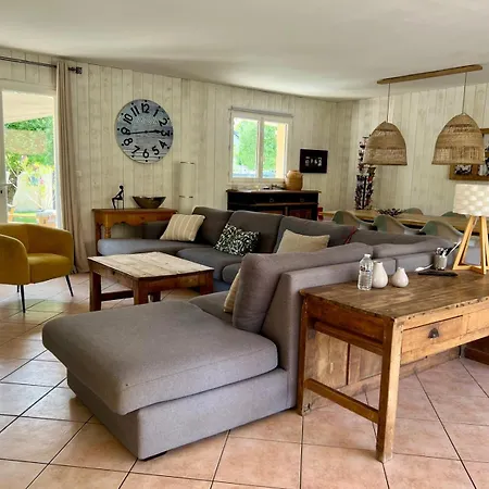 Feriehus Maison Contemporaine Pres De La *