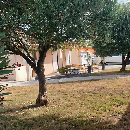 Maison Contemporaine Pres De La Soubise