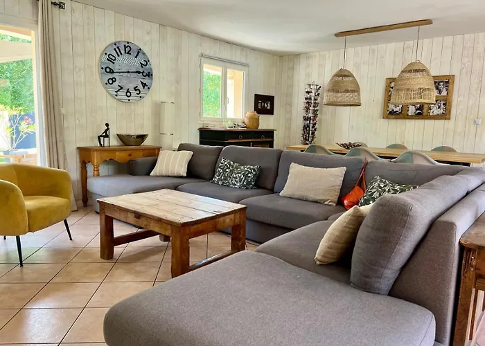 Maison Contemporaine Pres De La Сasa de vacaciones