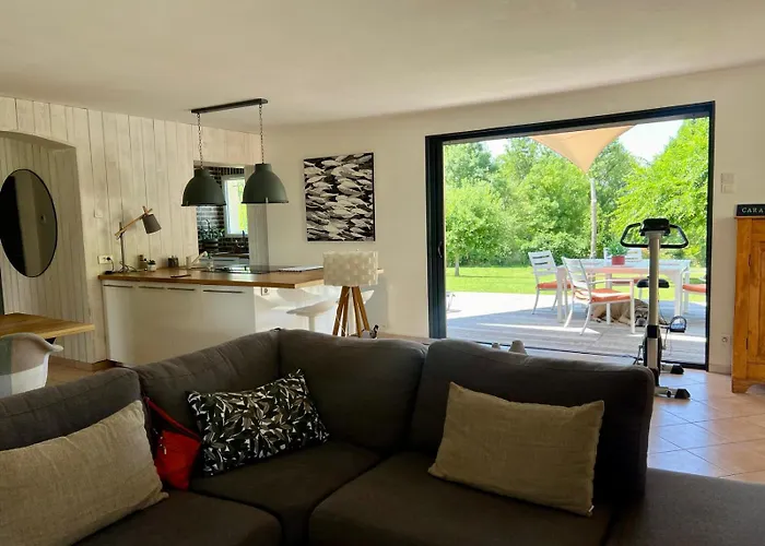 Maison Contemporaine Pres De La