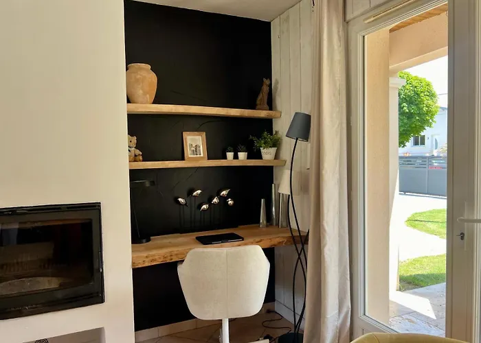 Maison Contemporaine Pres De La Сasa de vacaciones *