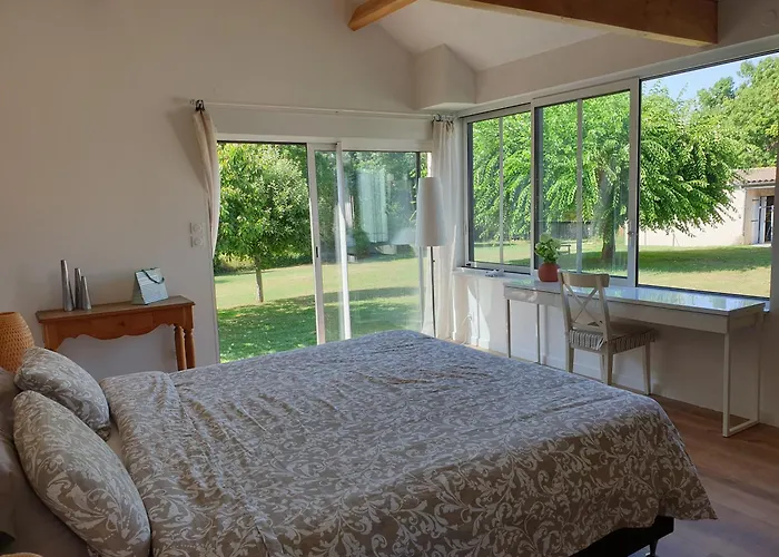 Maison Contemporaine Pres De La Сasa de vacaciones Soubise